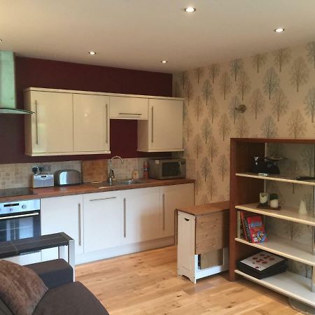 The Old Vicarage Lodge Manchester Eksteriør billede