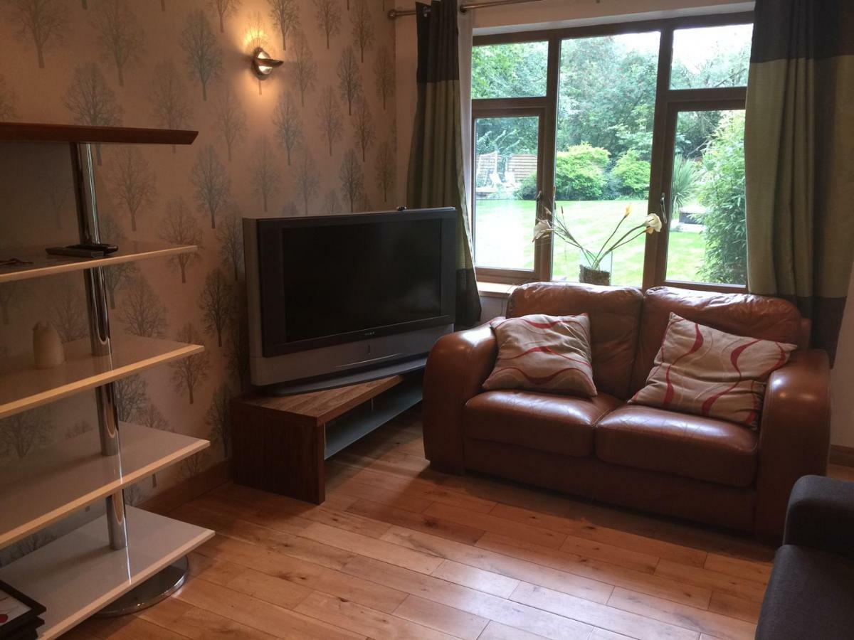 The Old Vicarage Lodge Manchester Eksteriør billede